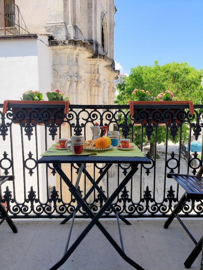 Апартаменты Casa Santa Chiara - Affitti Brevi Italia Монте-Сант'Анджело Экстерьер фото